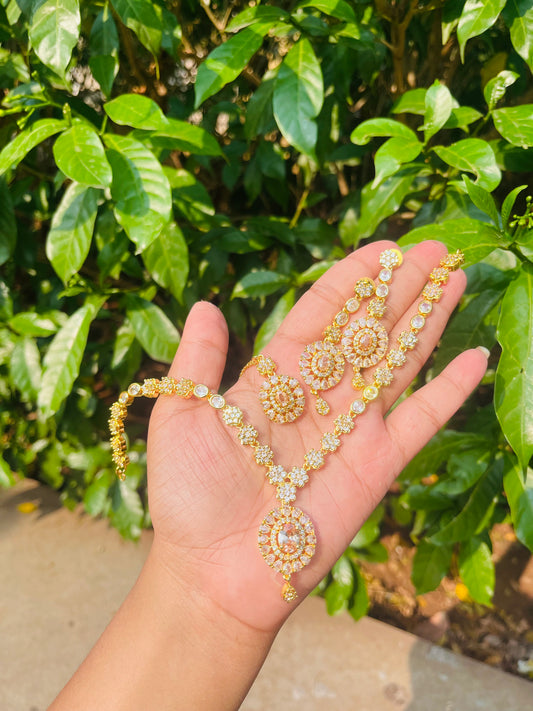 Akshita necklace