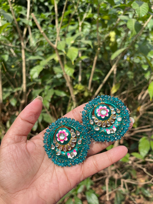 Spruha studs - Peacock green